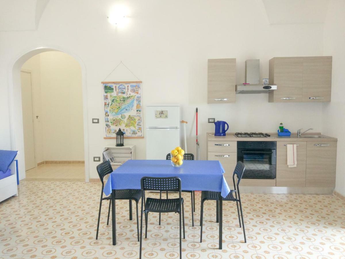 Villa Alda - Bilocali Vista Mare Santa Cesarea Terme Eksteriør billede