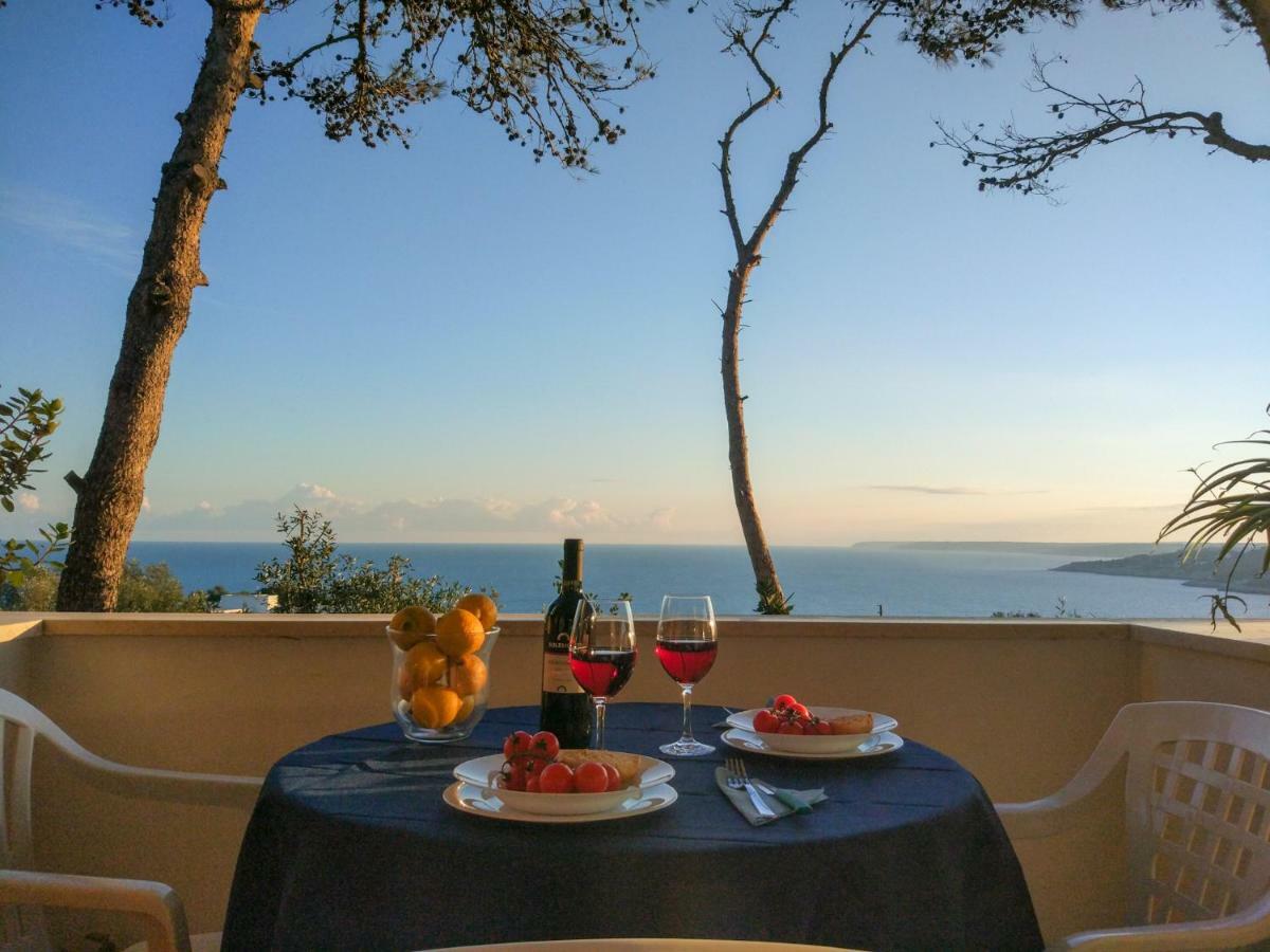 Villa Alda - Bilocali Vista Mare Santa Cesarea Terme Eksteriør billede