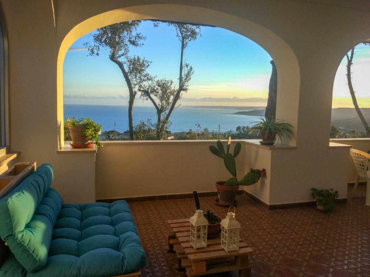Villa Alda - Bilocali Vista Mare Santa Cesarea Terme Eksteriør billede